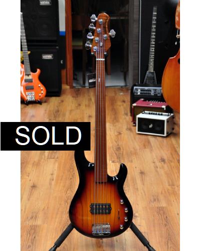 Ernie Ball Music Man BFR Stingray 5 Fretless BSV